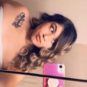 Meet your Posher, Steph